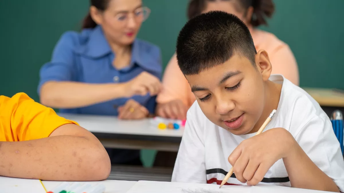 Apakah Anak Autisme Mengalami Disabilitas Intelektual?