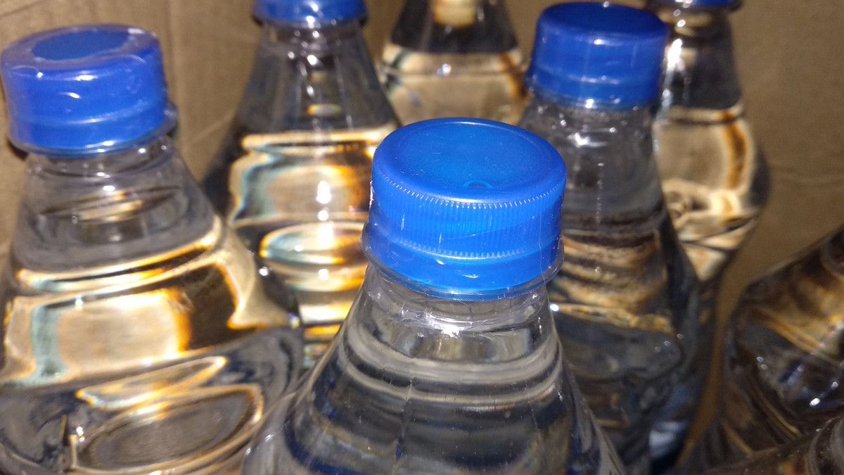 Segel Plastik pada Minuman Tak Ramah Lingkungan, Ini Gantinya