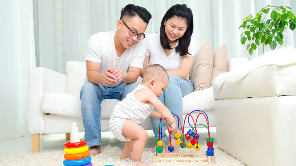 Stimulasi Bayi 10 Bulan