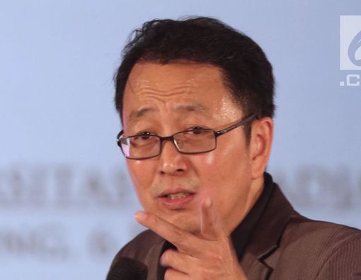 Motivator Tung Desem Klaim Terapi Minyak Kelapa Ampuh Obati COVID-19