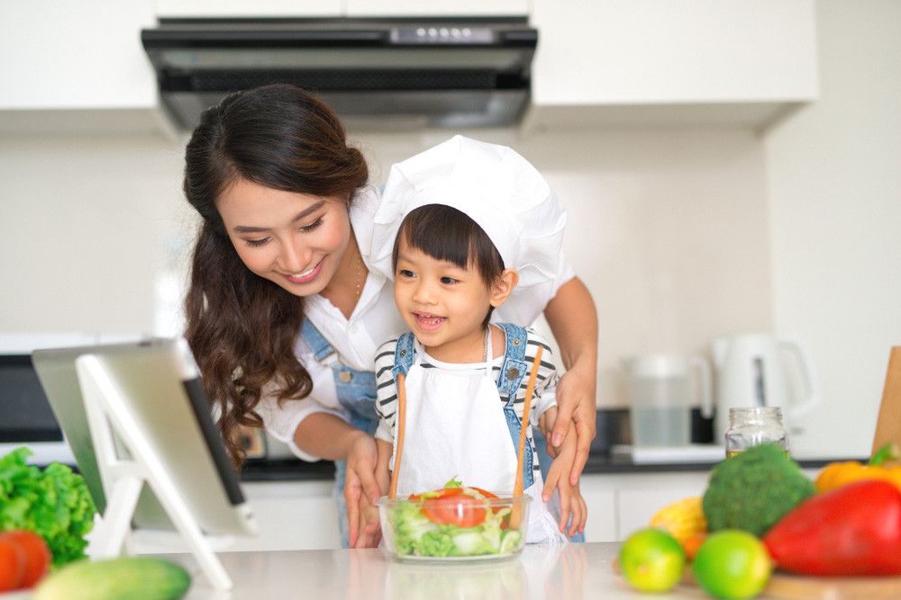 Asupan Sehat Untuk Tingkatkan Kecerdasan Otak Anak