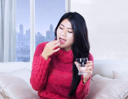 Kapan Waktu yang Tepat untuk Minum Obat Saat Puasa?