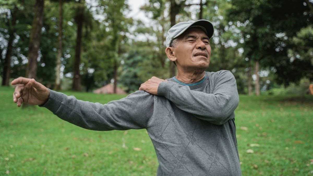 Waspada, Sakit Bahu Bisa Jadi Pertanda Kanker Paru