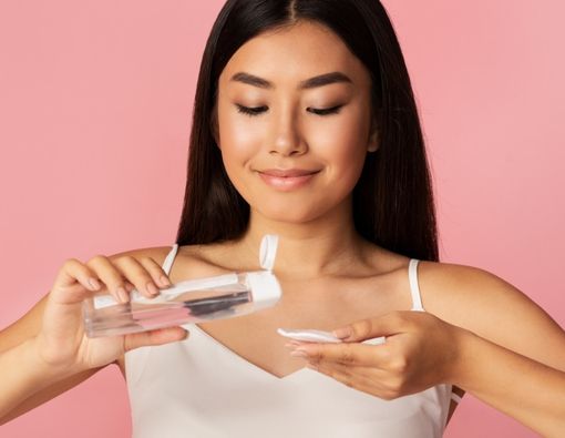 Tips Memilih Micellar Water yang Aman untuk Kulit