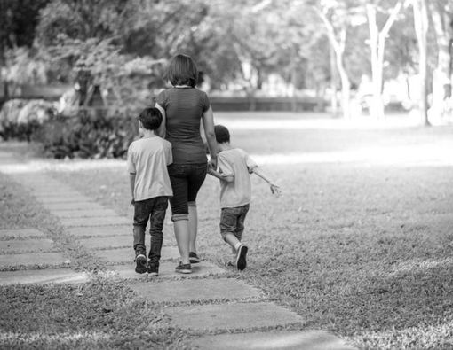 Tips Menjalin Hubungan dengan Single Mom Supaya Langgeng