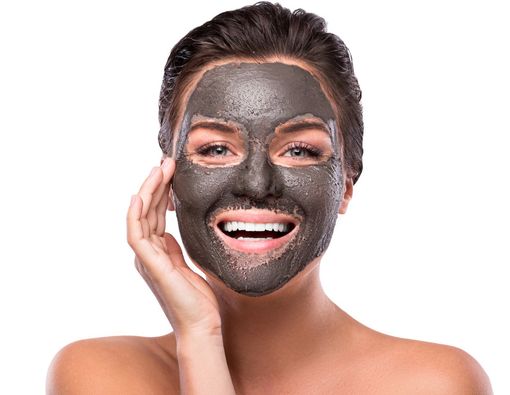 Bolehkah Memakai Masker Saat Jerawatan? 