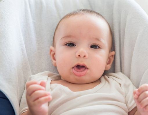 Bayi Batuk Berdahak, Bagaimana Cara Mengeluarkannya?