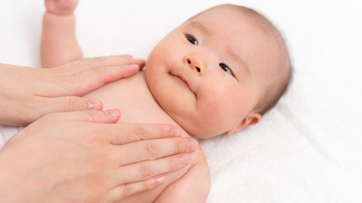 Cara Membedakan Biang Keringat dan Alergi pada Bayi