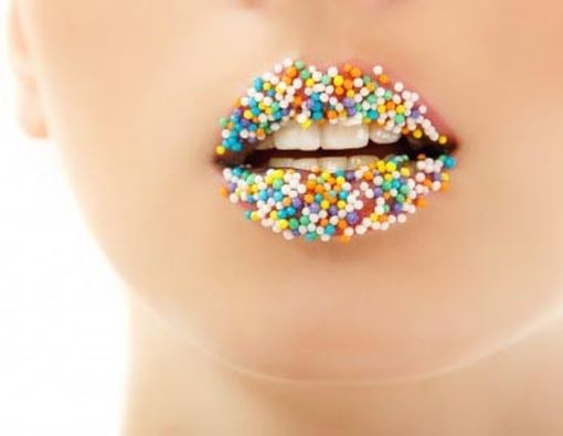 Tergila-gila akan Makanan Manis? Ini Tips Menyiasatinya