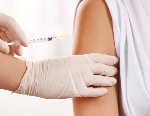 8 Tanda-Tanda Kamu Tidak Cocok Pakai KB Suntik