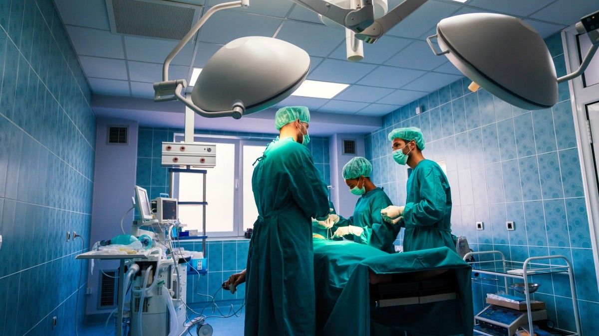 Mengenal Risiko dan Efek Samping Transplantasi Jantung