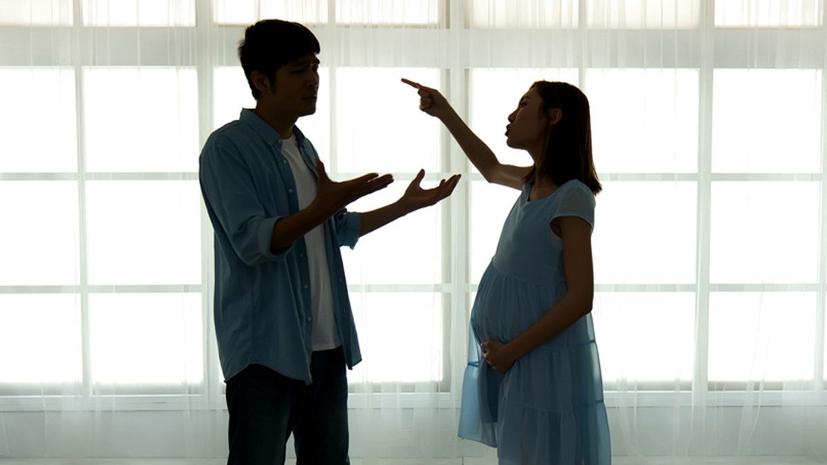 7 Penyebab Suami Selingkuh saat Istri Hamil, Kenapa?