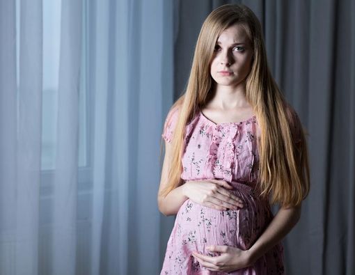 Mengungkap Risiko Hamil di Bawah Usia 20 Tahun