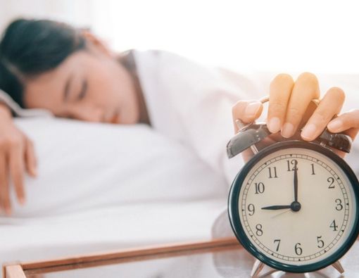 Haruskah Tidur 8 Jam per Hari?