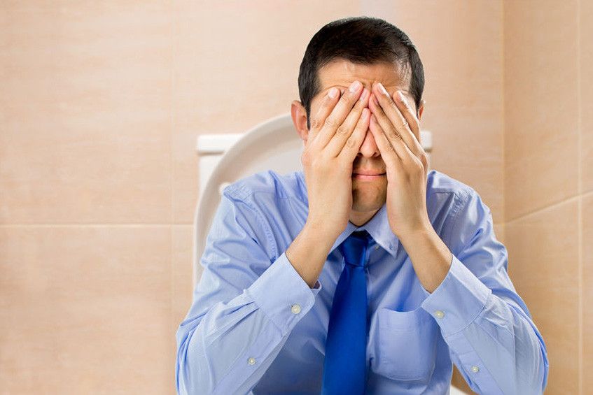 Mengenal Lebih Jauh Penyebab BAB Berdarah