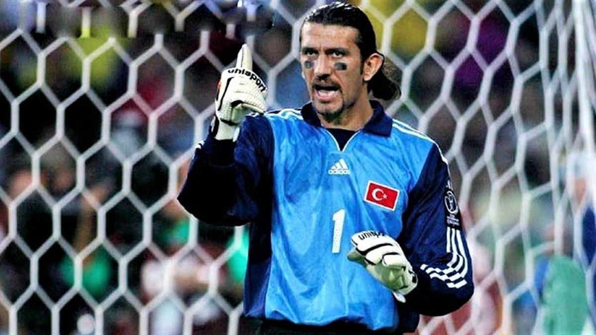 Kulit Jadi Abu-Abu, Eks Kiper Barca Rustu Recber Positif Virus Corona!