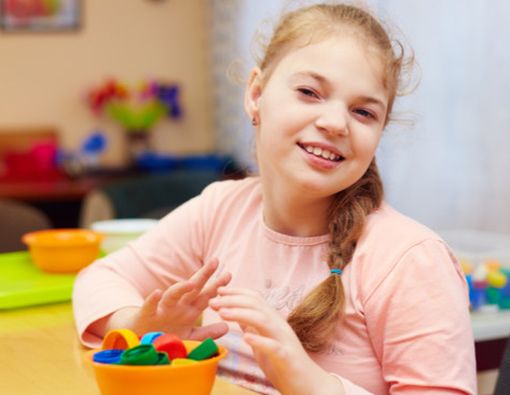 Kenali Perbedaan Asperger dan Autisme