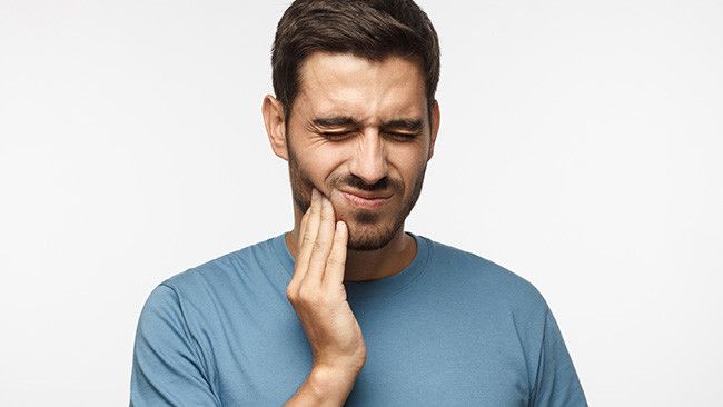 Atasi Gigi Sensitif dalam 30 Detik