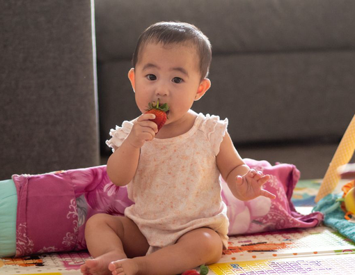 Tumbuh Kembang Bayi 6 Bulan