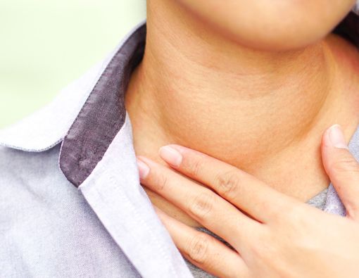 6 Penyebab Munculnya Benjolan Tiroid