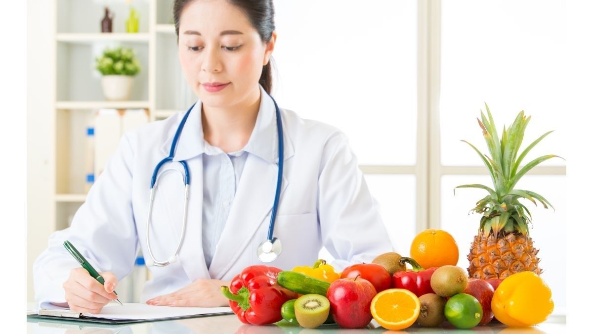 Kenali Perbedaan Ahli Gizi, Ahli Diet, dan Dokter Spesialis Gizi