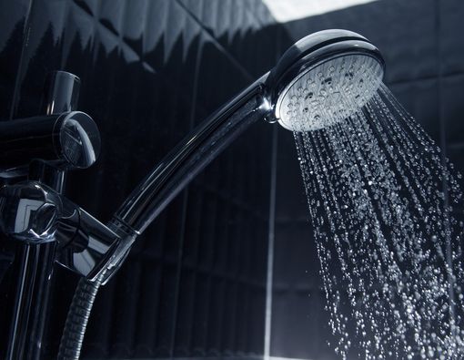 Penderita Cacar Air Tidak Boleh Mandi, Mitos atau Fakta?