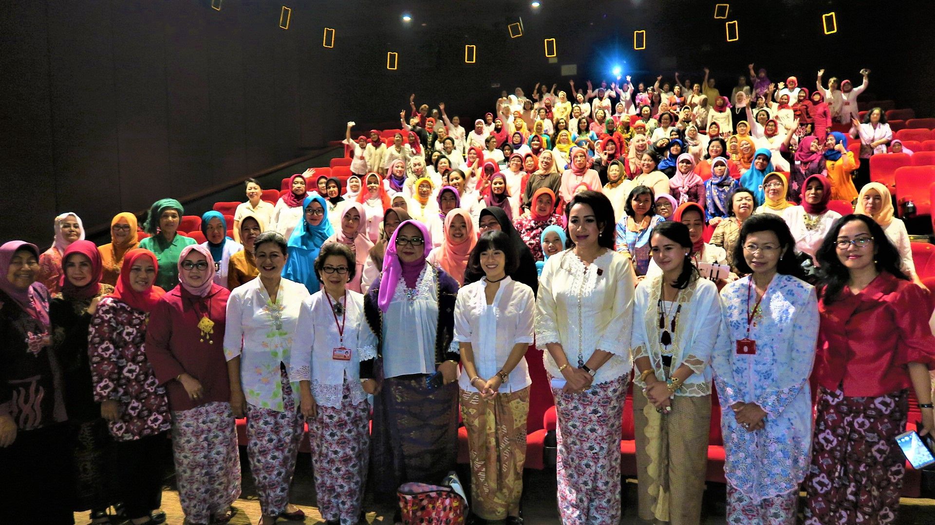 Mengingat Perjuangan Ibu Melahirkan Lewat Film Kartini