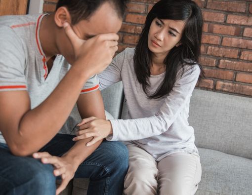 Empty Nest Syndrome: Kesedihan yang Dirasakan Orang Tua saat Anaknya Merantau 