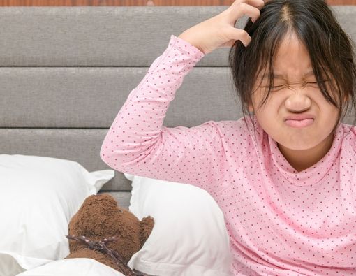 Ketombe pada Anak, Ini Penyebab dan Cara Mengatasinya