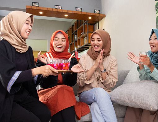 Tips Aman Menikmati Makanan Manis Usai Lebaran