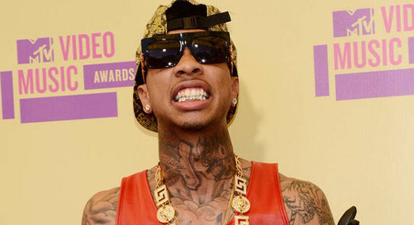 Gigi Emas Para Rapper - KlikDokter