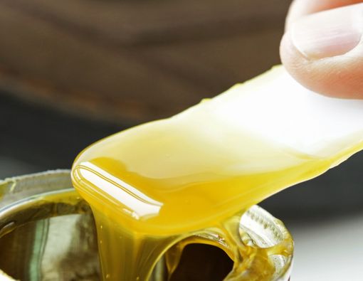 Ramai Soal Lem Aibon Masuk Anggaran, Kenali Bahayanya Jika Kecanduan