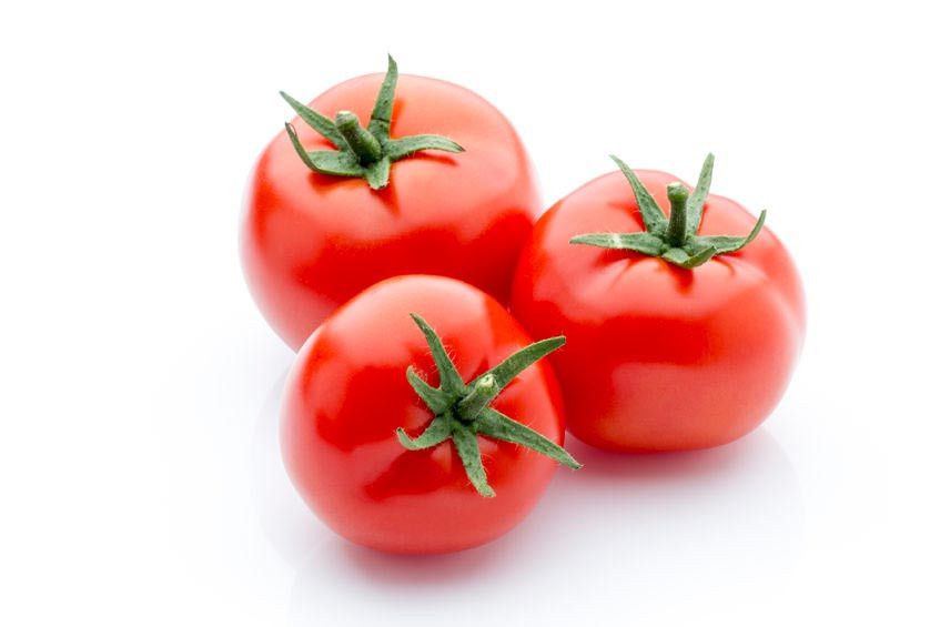 Tomat, Si Merah Pencegah Osteoporosis