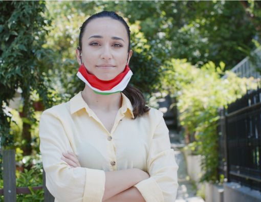 Benarkah Mengenakan Masker di Dagu Bisa Membahayakan Kesehatan?