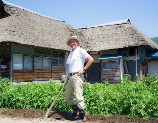 Rahasia Panjang Umur dari 5 Negara