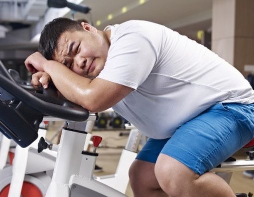 8 Alasan Mengapa Berat Badan  Tidak Kunjung Turun