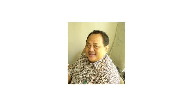 Menjadi Tuan Rumah di Negeri Sendiri