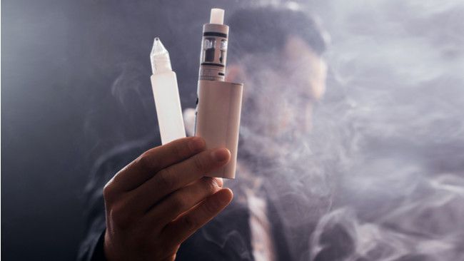 Manfaat Meninggalkan Vape, si Rokok Elektrik