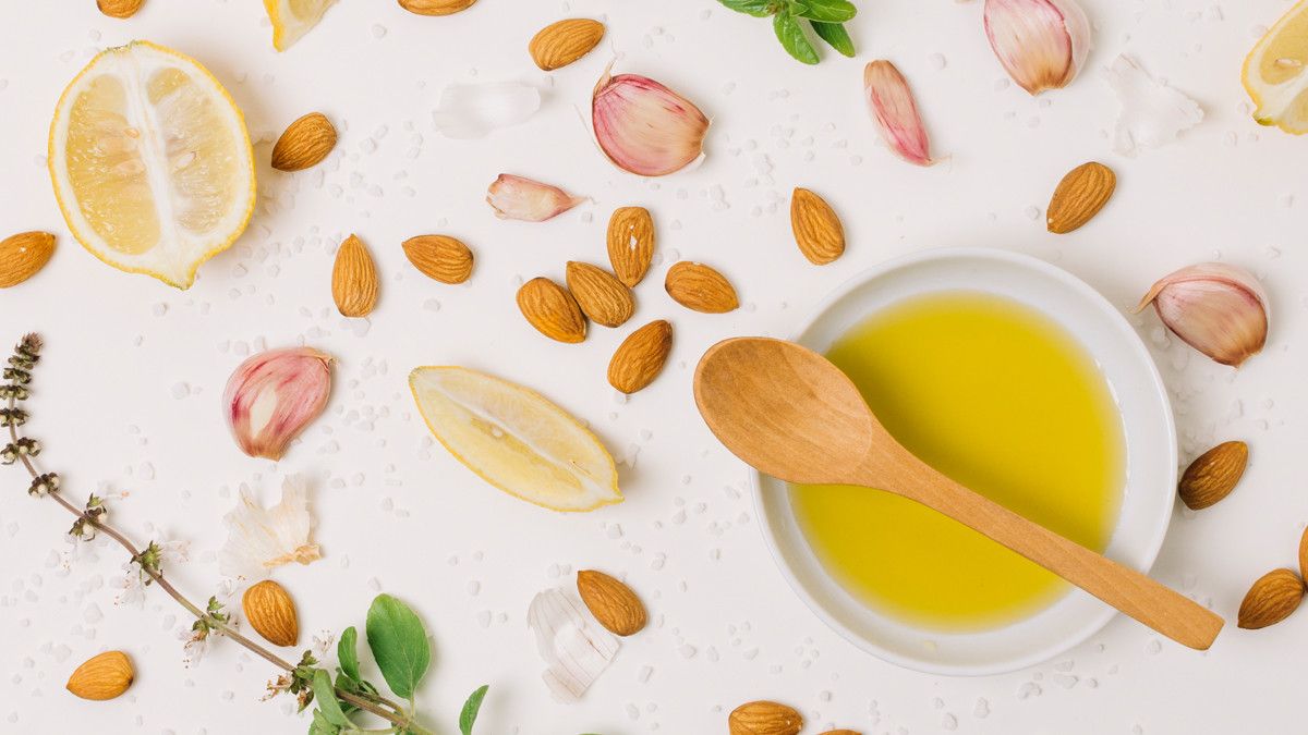 Manfaat Minyak Almon untuk Rambut