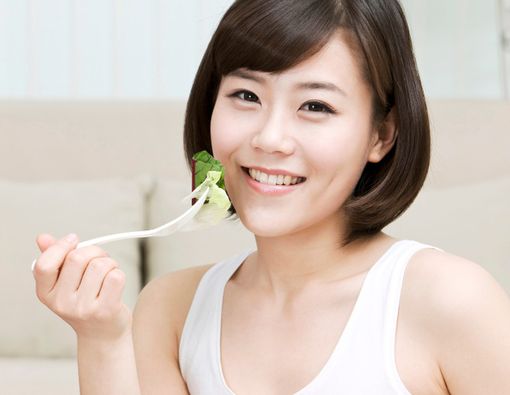 Kiat Mengatur Pola Makan Usai Lebaran