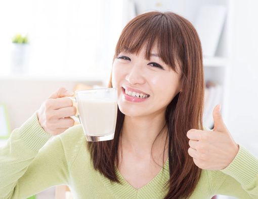 Benarkah Rutin Minum Susu Bisa Bersihkan Paru-Paru?