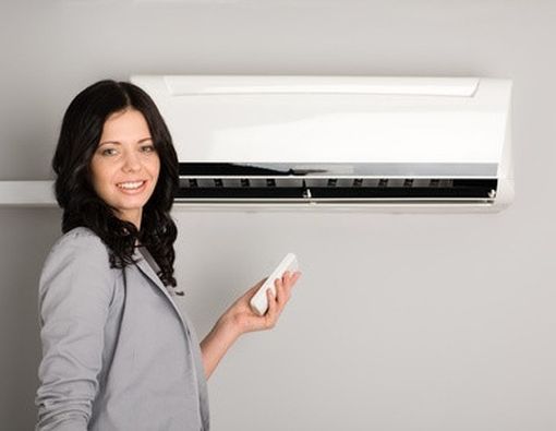 5 Kiat Merawat Kulit di Ruangan Ber-AC