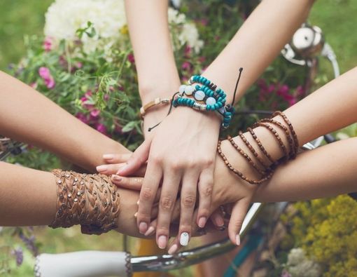 Merawat Hubungan Baik Bisa Bikin Panjang Umur