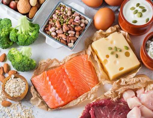 8 Makanan Alami yang Bisa Bantu Bakar Lemak di Tubuh