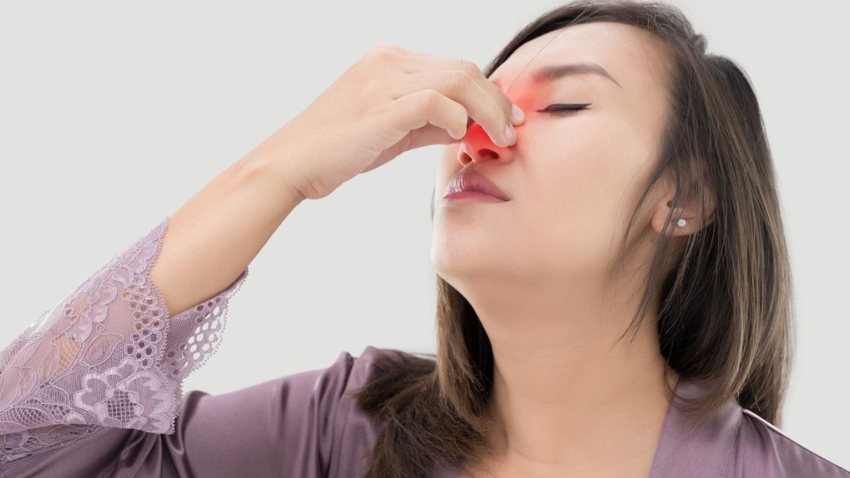Jangan Keliru, Ini Beda Sinusitis dan COVID-19