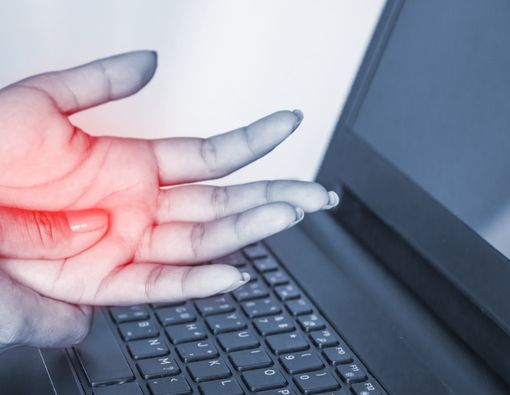 Lelah akibat Mengetik, Ini Tips Atasi Pegal pada Tangan