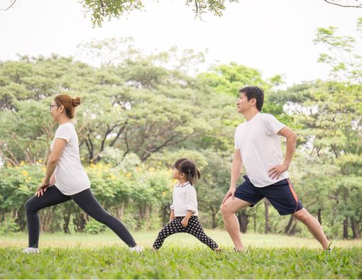 5 Kebiasaan Sehat Orang Tua yang Bisa Ditiru Anak