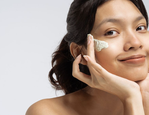 Cara Menghilangkan Beruntusan di Wajah