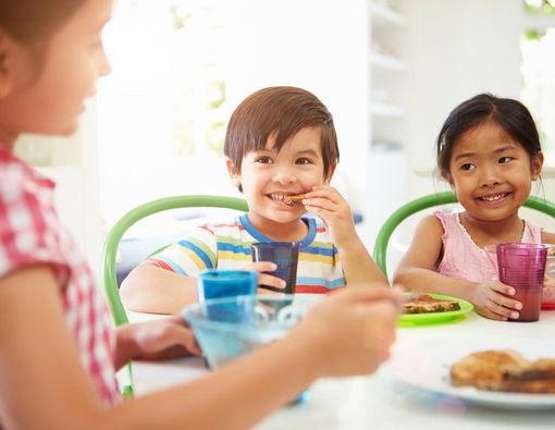 Manfaat Sarapan Pagi bagi Kecerdasan Otak Anak