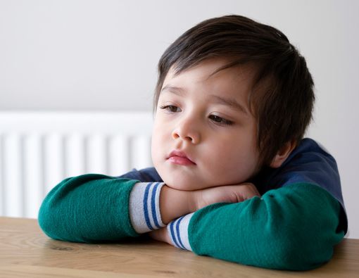 Waspadai Dehidrasi pada Anak Korban Gempa Sulawesi